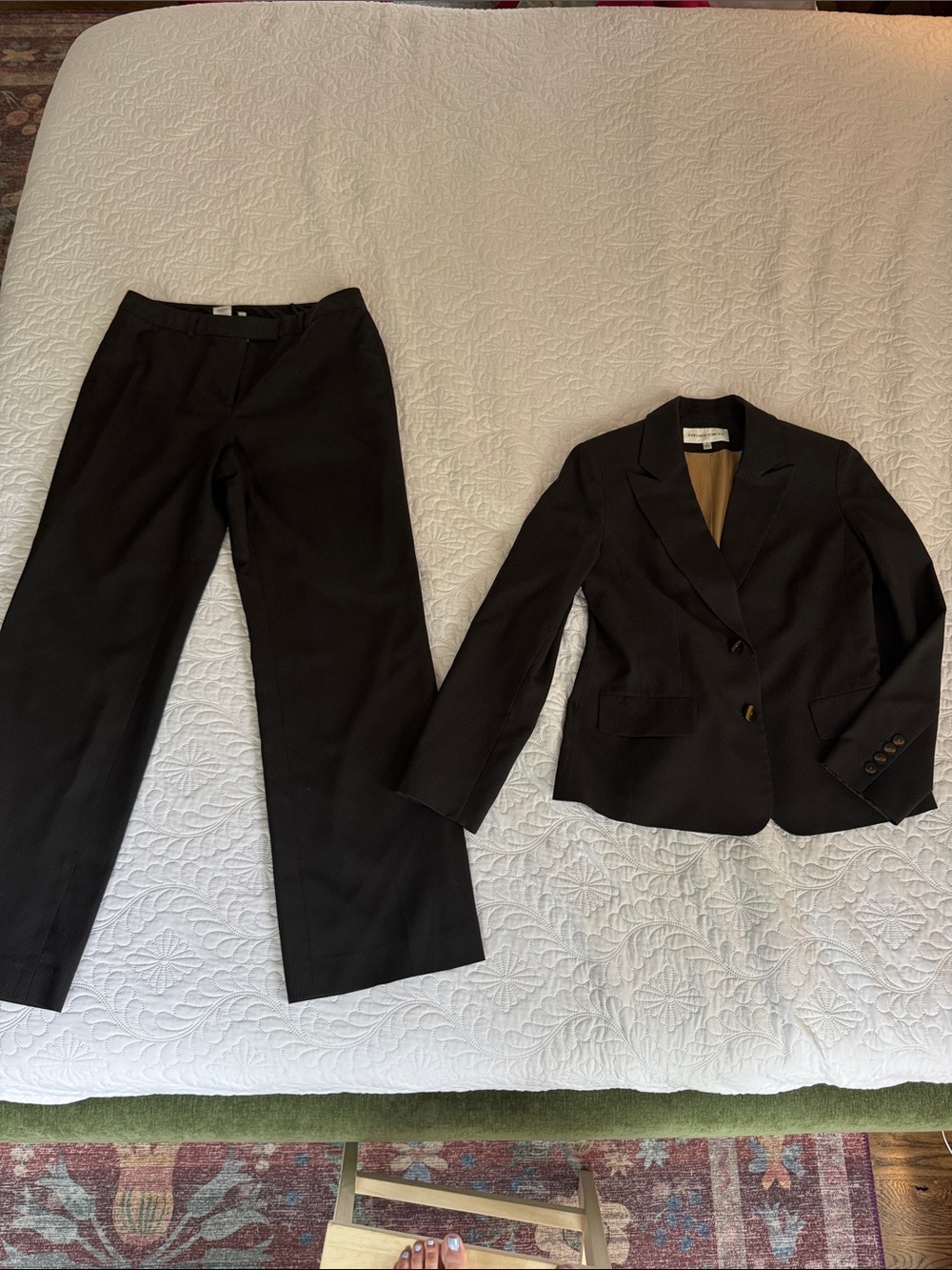 Jones New York Black Women's Two-Piece Pant Suit